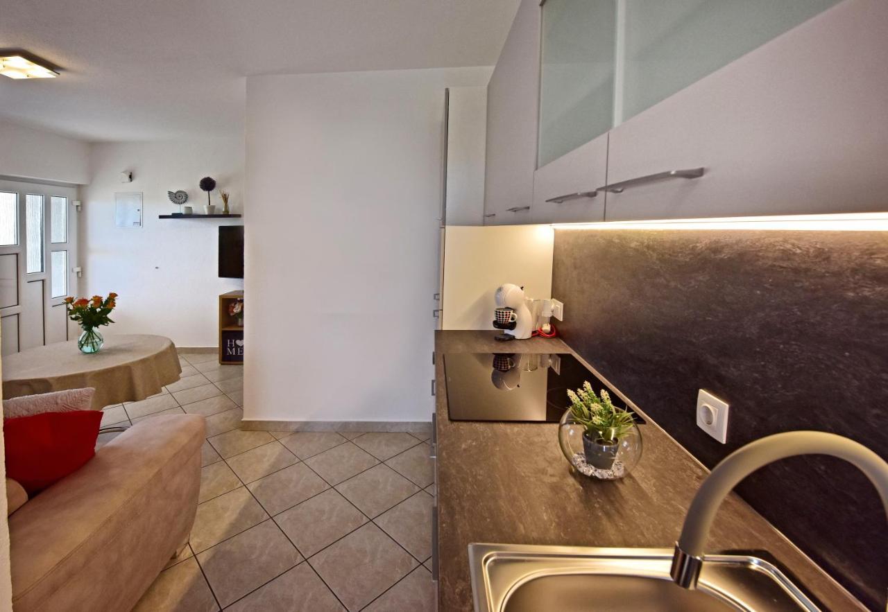 Apartments Elin Sofia Пореч Екстер'єр фото